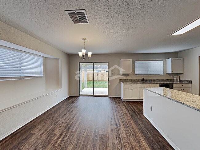 Photo - 9210 Laguna Falls