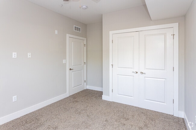 2HAB, 2BA - 1,005 ft² - Habitación - Preston Valley Apartments