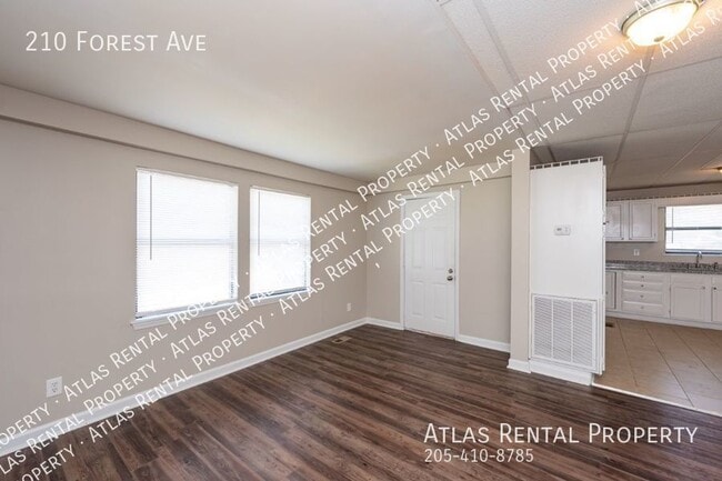 Photo - 210 Forest Ave