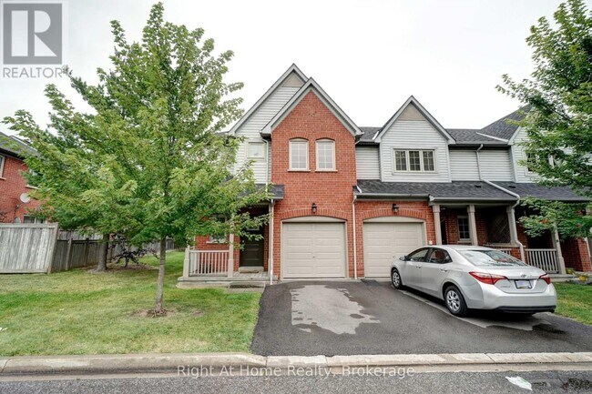 Photo - 5223 Fairford Crescent