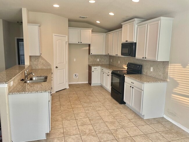 Photo - 116 Zoisite Ln