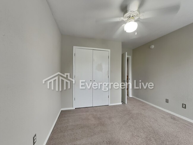 Photo - 6172 Milliken Bend