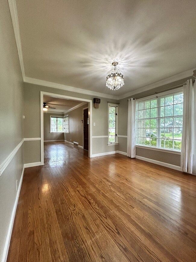 Photo - 8001 Ward Parkway Plz