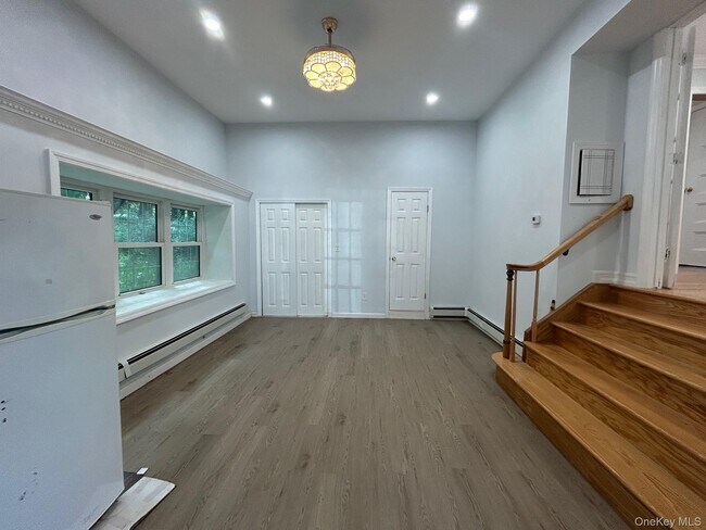 Photo - 196 Oakland Valley Rd