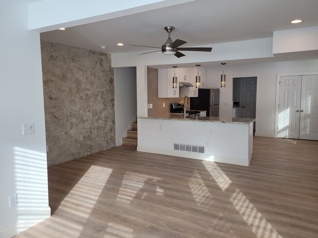 Photo - 3082 Norcott Dr Unidad A