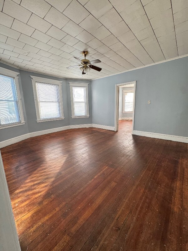 Photo - 64-64 Rowe Ave Unidad 1