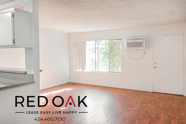 Building Photo - 6255 Beck Ave Unit 110 Rental