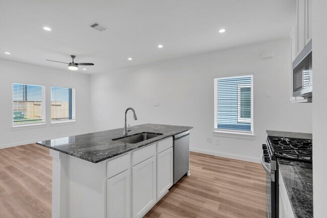 Photo - 10316 Penryn Frst Trl