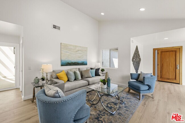 Photo - 13 Pepper Ct