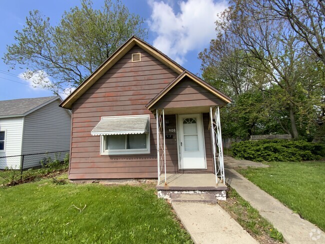 Building Photo - 908 Jewell St Rental