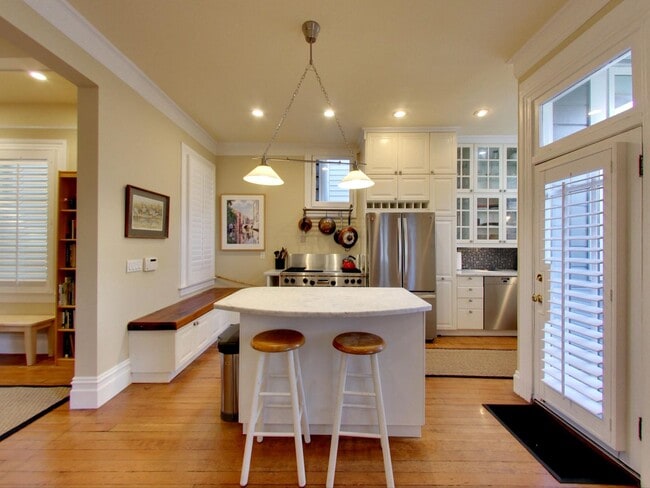 Photo - Luxury 5 Bed, 3.5 Bath Home in the Mission! Check out Virtual Tour!