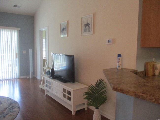 Photo - 5804 Longwood Dr