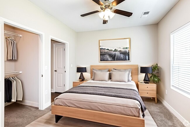 Photo - 5601 NE 80th Ter