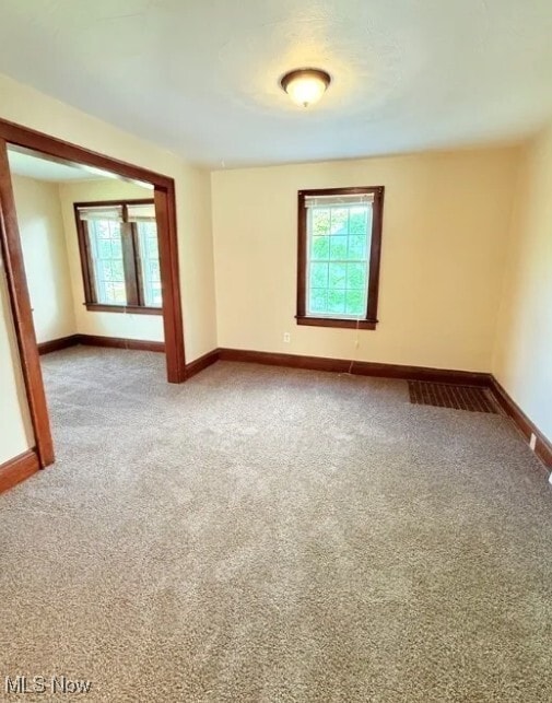 Photo - 828 Crouse St