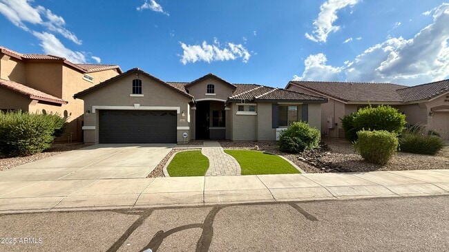 Building Photo - 4927 W Magdalena Ln