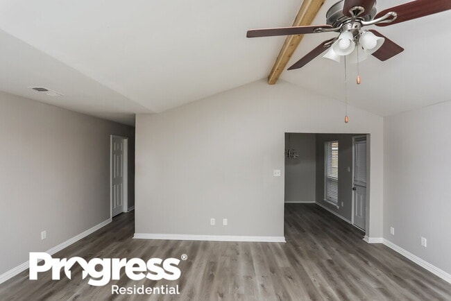 Photo - 556 Blue Haze Dr