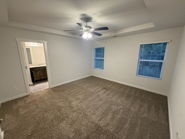 Photo - 680 The Heights Ln