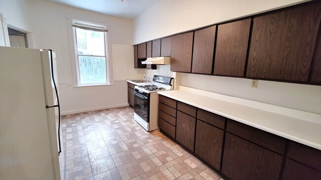 Photo - *Spacious 2BD/1BA Single-Family Home for R...