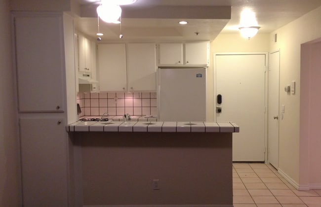 Photo - Beautiful 1 Bed /1 Bath with Hardwood Floors, Central AC, Stainless Steel Appliances, Balcony, Gy...