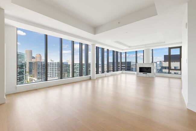 Photo - 133 Seaport Blvd Unit PH2A