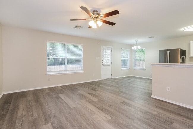 Photo - 838 Indian Meadow Dr