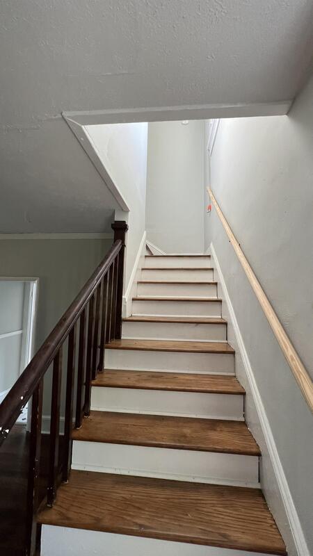 Photo - 330 Stafford St