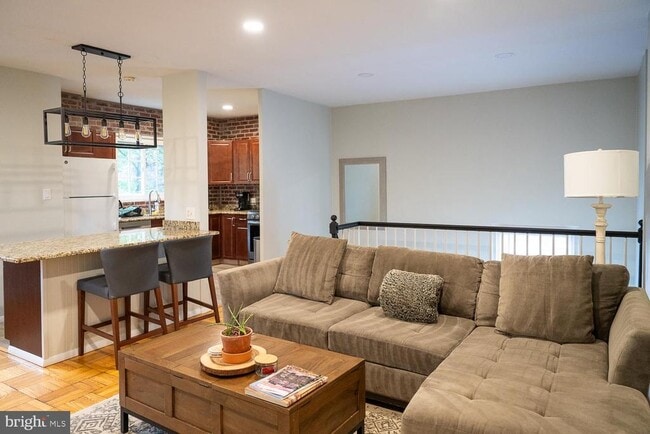 Photo - 3626 Gunston Rd