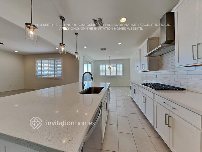 Photo - 18607 W Reade Ave