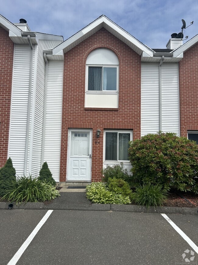 Building Photo - 585 Park Rd Unit 9-11 Rental