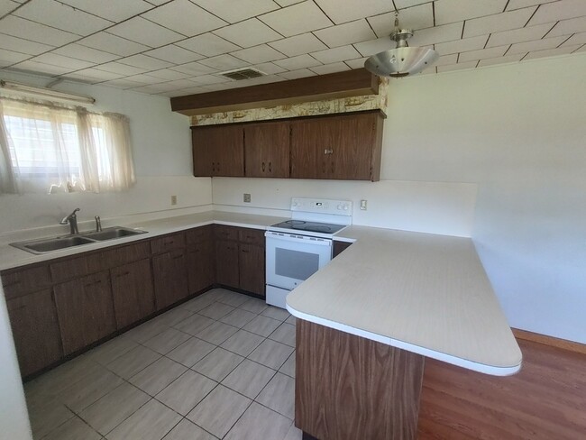 Photo - 7405 E Comanche Ave