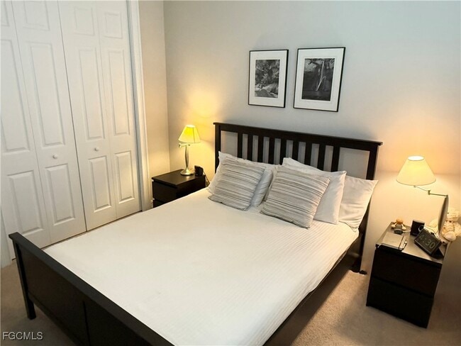 Building Photo - 16542 Crescent Beach Way