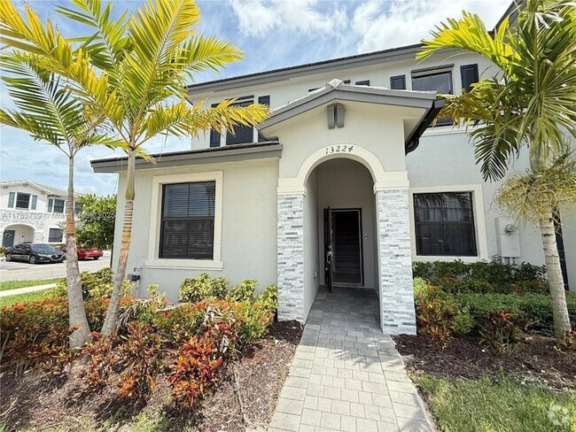Building Photo - 13224 SW 286th St Rental