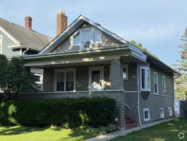 Building Photo - 525 N Taylor Ave Rental