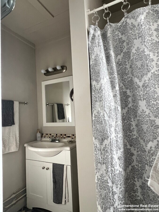 Photo - 65 Burbank St Unit 4