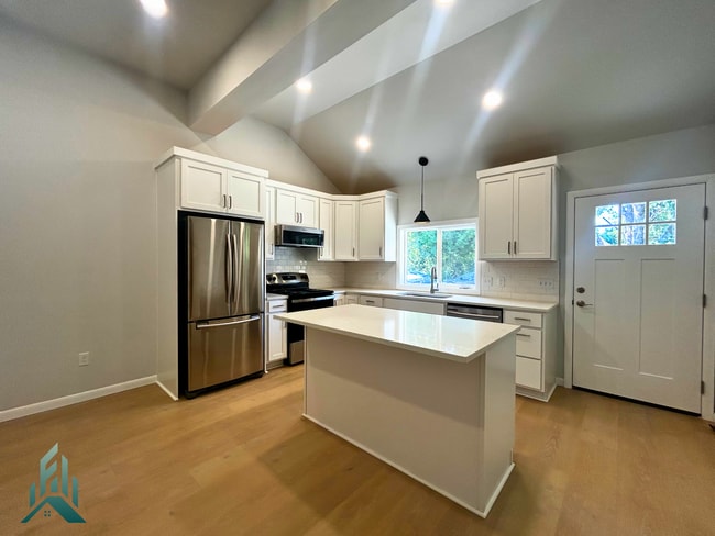 Photo - 1005 NW 30th St Unit 1