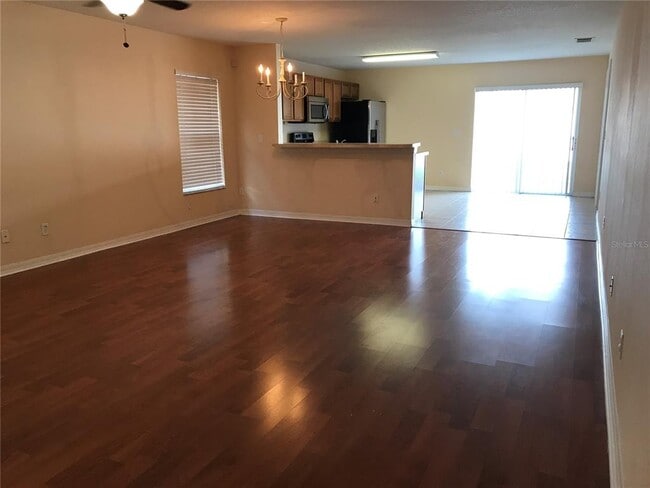 Photo - 912 Windrose Dr