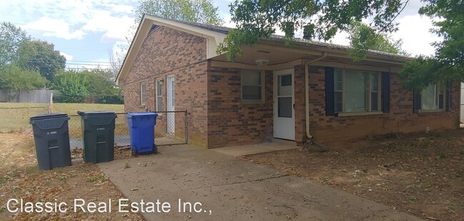 2 br, 1 bath House - 701 Eureka Springs Dr... - 2 br, 1 bath House - 701 Eureka Springs Dr...