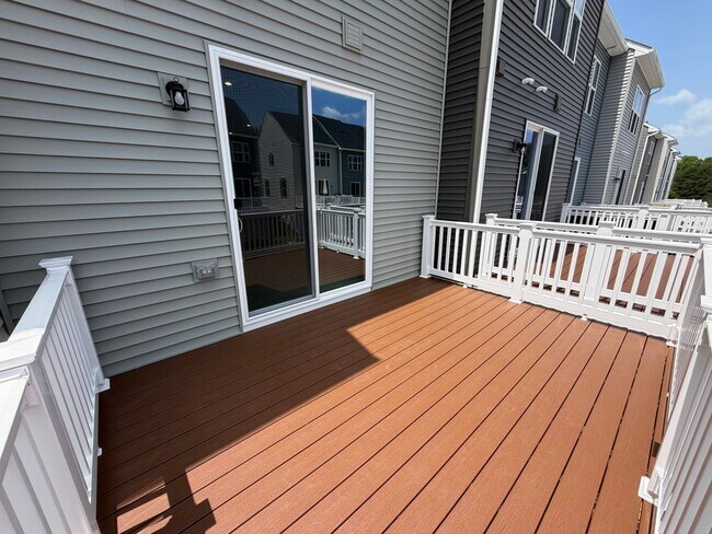 Photo - 145 Spring Gate Ln