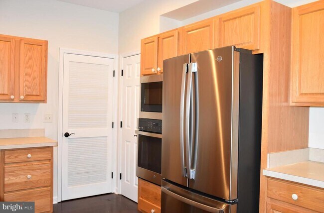 Photo - 121 Barksdale Ct Casa