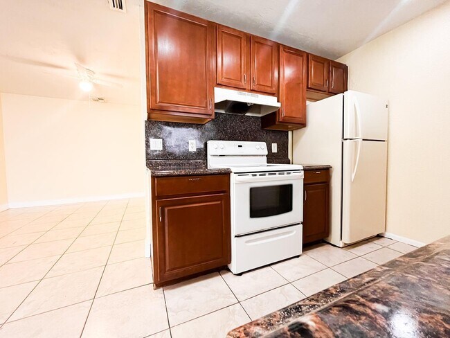 Photo - 12419 Westhampton Cir Unit 12419