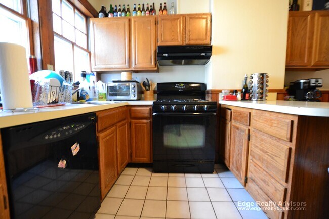 Photo - 27 Bennett St Unit 2