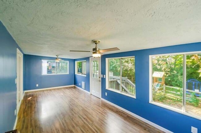 Photo - 3539 Westbay Dr