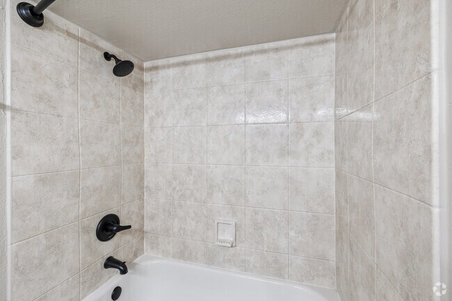 1 dormitorio, 1 baño - 680 pies cuadrados - Baño