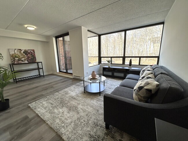 Photo - Heather Forest Apartments