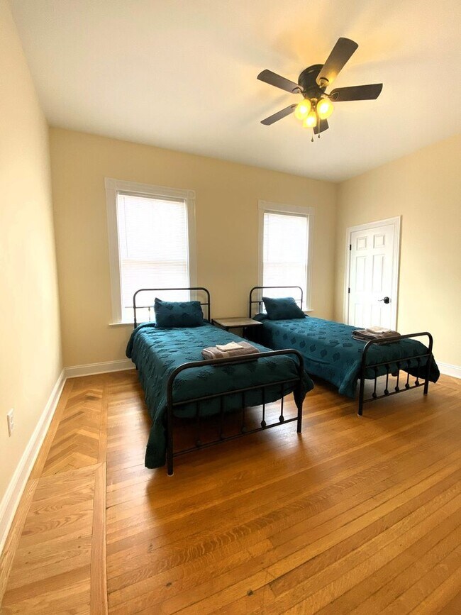 Photo - 416 Pearl St Unit 416 Pearl St #3