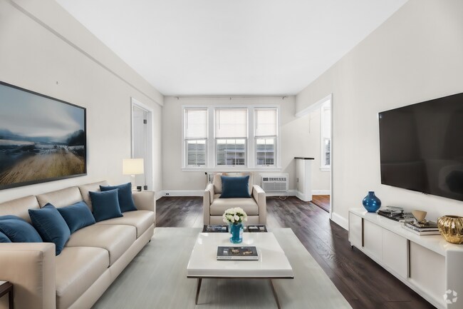 Building Photo - 4491 MacArthur Blvd NW Unit 203 Rental