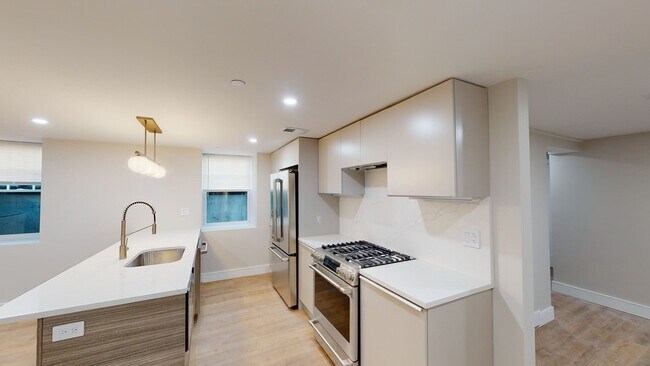Building Photo - 93 Williston Rd Unit 1