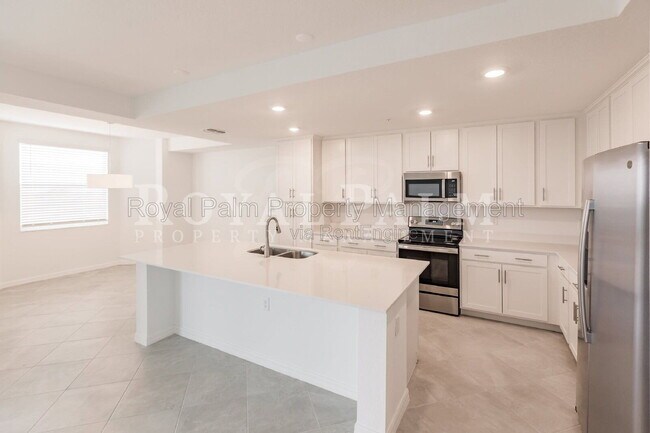 Photo - 14141 Heritage Landing Blvd Unit 932