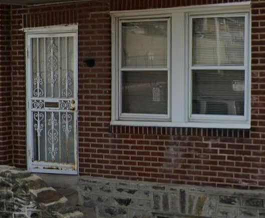 Building Photo - 308 W Courtland St