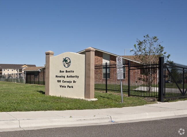 Photo - Vista Park Apartments